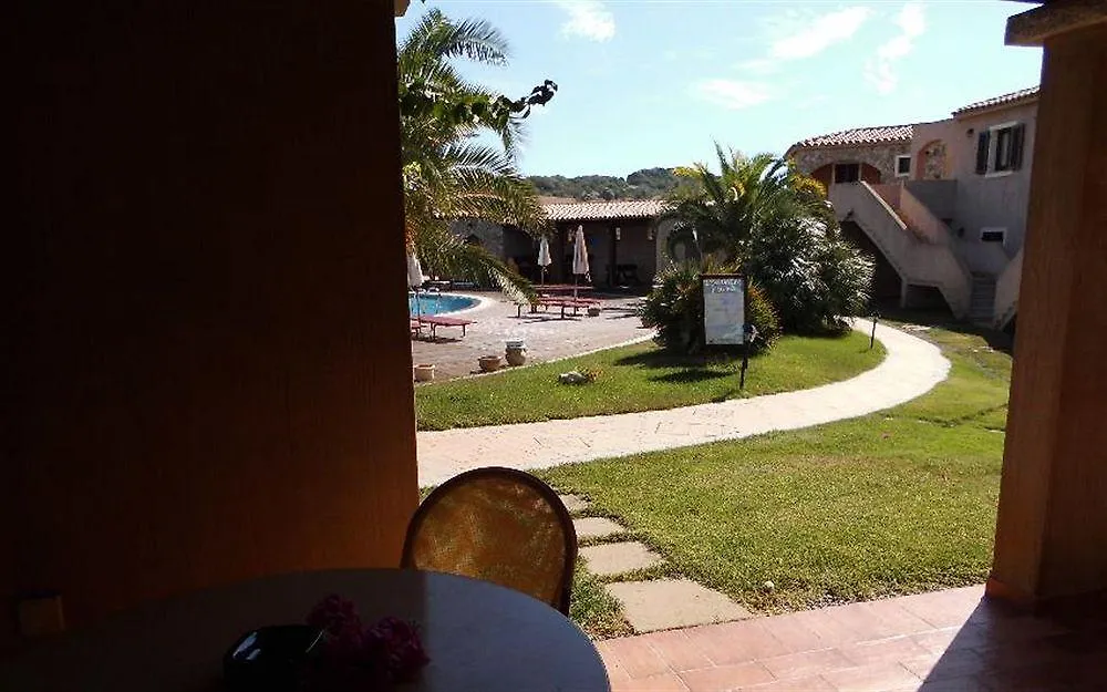 *** アパートホテル Residence S'Incantu ヴィッラシミーウス イタリア