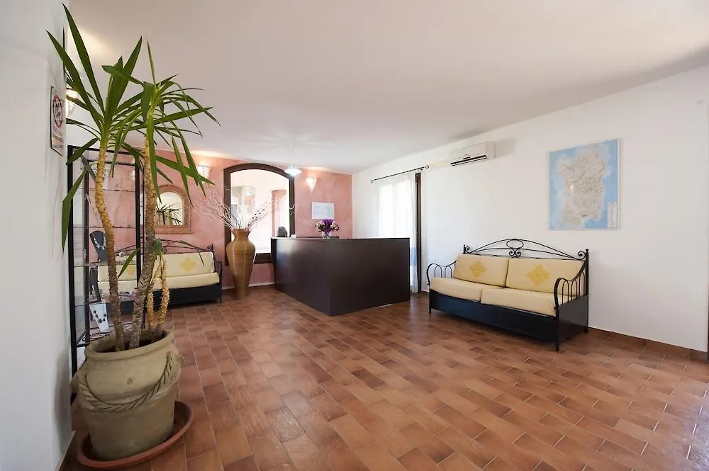 *** Aparthotel Residence S'Incantu Villasimius Italia