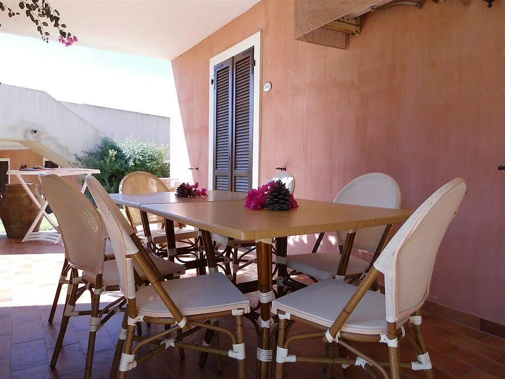 *** Aparthotel Residence S'Incantu Villasimius Italia